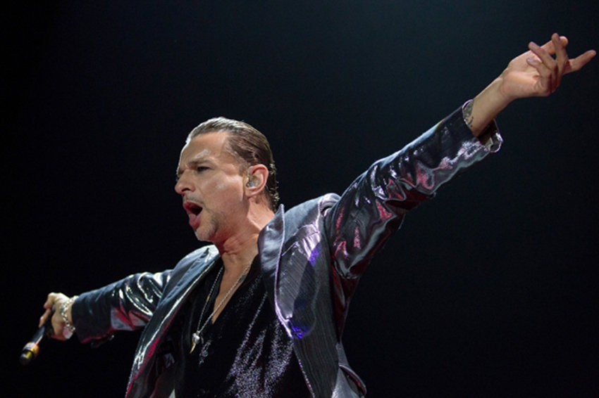Названы 10 хитов Depeche Mode на все времена.jpg