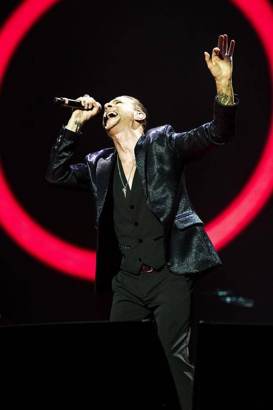 Dave Gahan havde ubesværet de 42.000 fremmødte i sin hule hånd. (Foto: Jesper Mortensen)