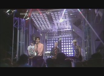 1981-06-25 Top of the Pops BBC TV Show - New Life - dmremix.pro[09-46-58].JPG