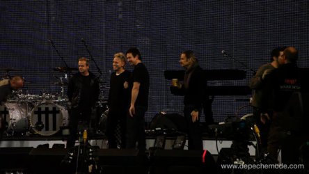 102.jpg