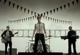 A Pain That I'm Used To (Video Version)