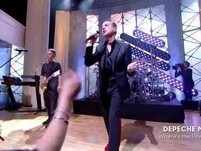 2017-03-21 Paris RTL2 - Where's The Revolution [TV Version]